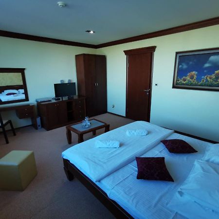 Panorama Apartman Novi Sad Ngoại thất bức ảnh
